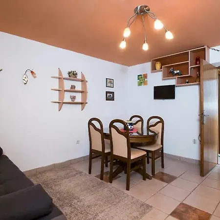 Apartman Dada Apartment *